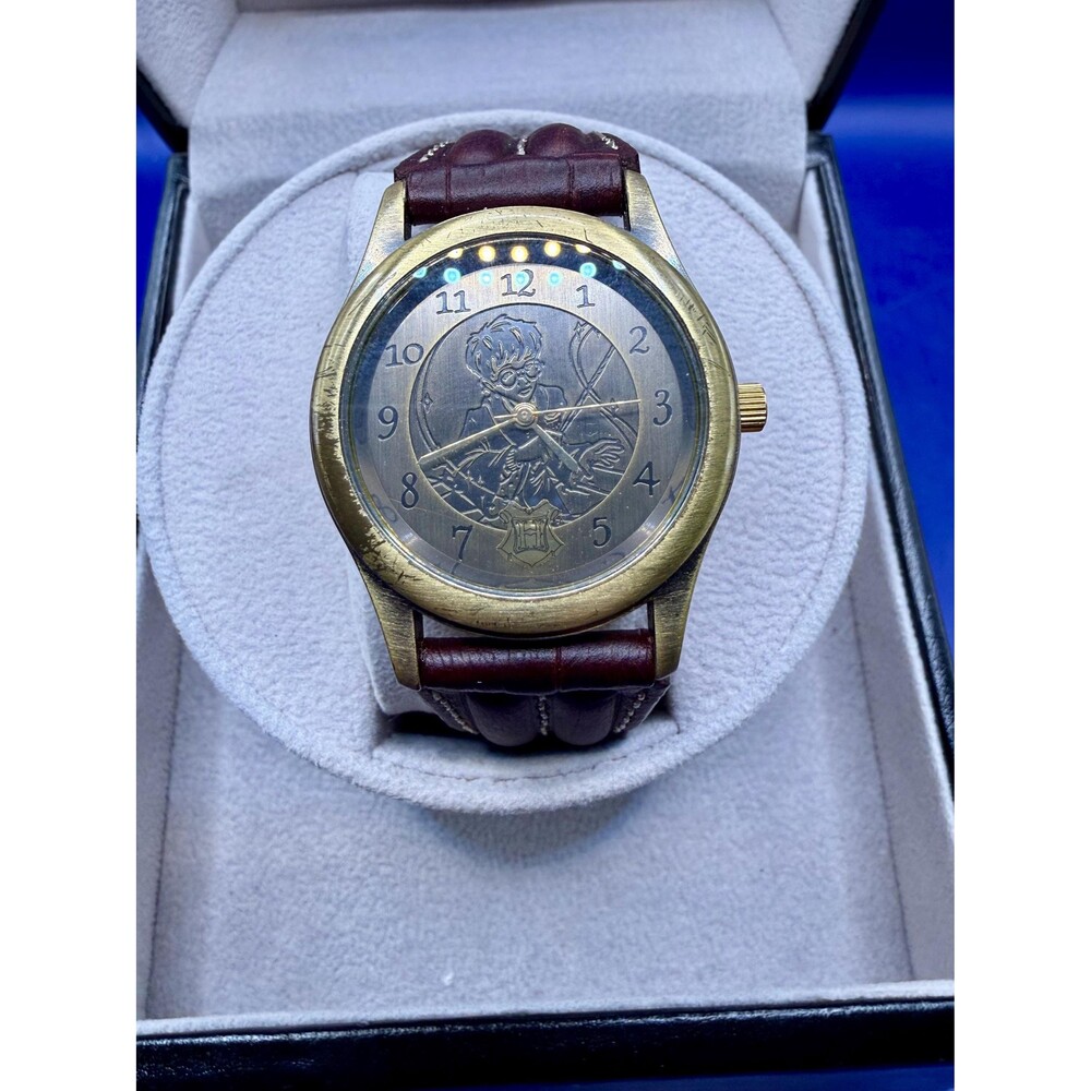 Vintage 2002 Harry Potter Watch HC0005 SII Warner Bros Bronze Embossed Dial